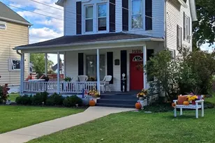 1225 W Lincoln Blvd, Freeport, IL 61032 - Photo 1