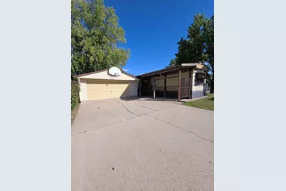 1336 13th Street, Bloomington, IL 61704 - Photo 1