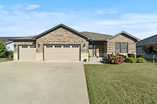 2260 Trappers Ln, Bourbonnais, IL 60914 - Photo 1