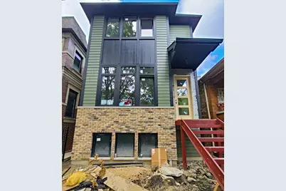 2468 W Berteau Avenue, Chicago, IL 60618 - Photo 1