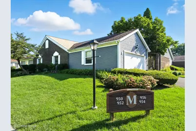 952 Dartmouth Drive, Wheaton, IL 60189 - Photo 1