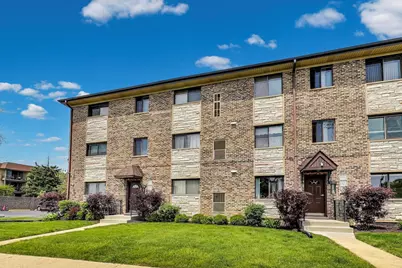 7616 W Lawrence Avenue #3A, Harwood Heights, IL 60706 - Photo 1