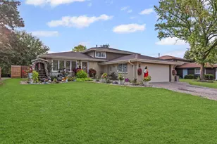 16808 Wausau Ave, South Holland, IL 60473 - Photo 1