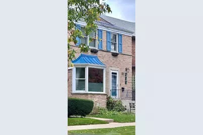 5818 N Whipple Street, Chicago, IL 60659 - Photo 1