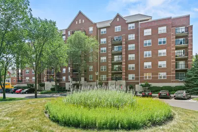 470 W Mahogany Court #408, Palatine, IL 60067 - Photo 1