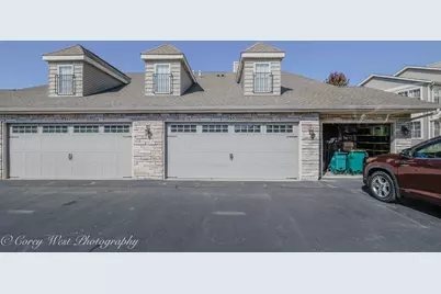 955 Buckingham Drive #955, Sycamore, IL 60178 - Photo 1