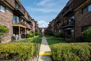 6453 N Northwest Hwy, Chicago, IL 60631 - Photo 1