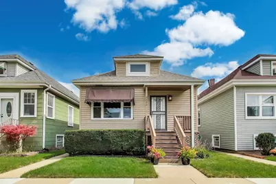 4533 N McVicker Avenue, Chicago, IL 60630 - Photo 1