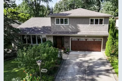 228 Mark Drive, Glenview, IL 60025 - Photo 1
