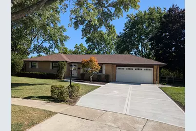 537 E Willow Court, Palatine, IL 60074 - Photo 1