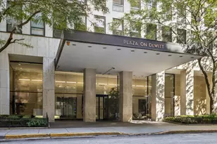 260 E Chestnut St, Chicago, IL 60611 - Photo 1