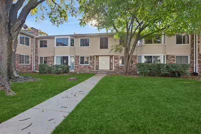 3108 Roberts Drive #5, Woodridge, IL 60517 - Photo 1