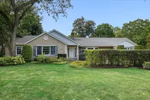 1125 Golfview Rd, Glenview, IL 60025 - Photo 1