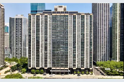400 E Randolph Street #1016, Chicago, IL 60601 - Photo 1