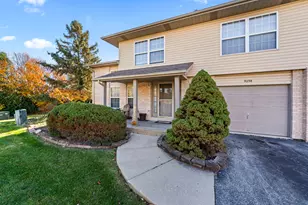 9298 Meadowview Dr, Orland Hills, IL 60487 - Photo 1