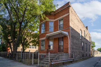 2243 S Damen Avenue, Chicago, IL 60608 - Photo 1