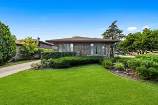 18018 65th Ave, Tinley Park, IL 60477 - Photo 1