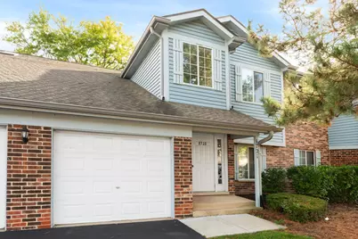 1721 Chesapeake Lane #4, Schaumburg, IL 60193 - Photo 1