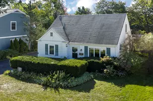 2221 Illinois Rd, Northbrook, IL 60062 - Photo 1