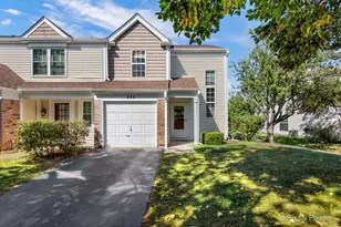 232 E Shag Bark Ln, Streamwood, IL 60107 - Photo 1