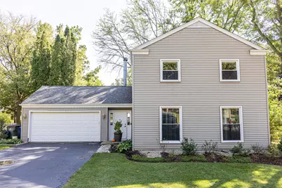 1415 Plainview Road, Carpentersville, IL 60110 - Photo 1