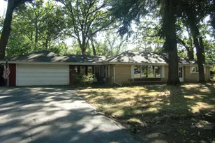 7357 W 109th St, Worth, IL 60482 - Photo 1