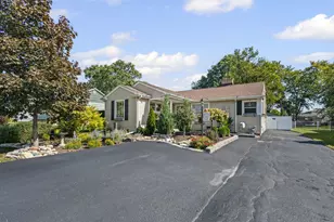 17377 71st Ave, Tinley Park, IL 60477 - Photo 1