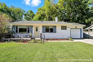 3009 Cherry Dr, Wonder Lake, IL 60097 - Photo 1