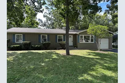 6815 Meadow Drive, Crystal Lake, IL 60012 - Photo 1