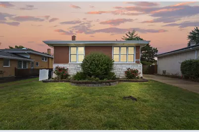 10509 Kedvale Avenue, Oak Lawn, IL 60453 - Photo 1