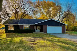 27169 Brickville Rd, Sycamore, IL 60178 - Photo 1