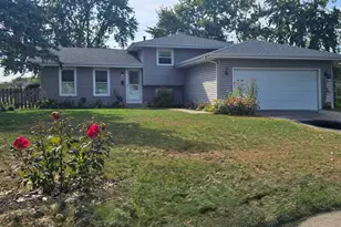 736 Tama Ct, Carol Stream, IL 60188 - Photo 1