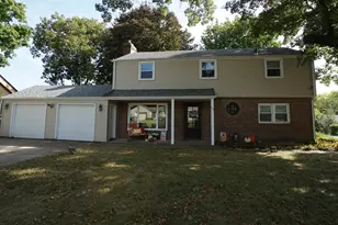 819 James Ave, Rockford, IL 61107 - Photo 1