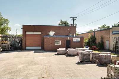 1031 Maryland Avenue, Dolton, IL 60419 - Photo 1