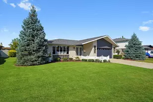 6052 W 129th Pl, Palos Heights, IL 60463 - Photo 1