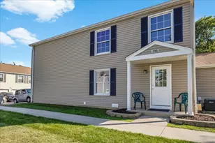 496 Darlene Ln, Glendale Heights, IL 60139 - Photo 1