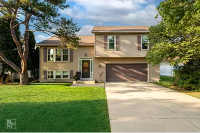 1624 Estes Avenue, Des Plaines, IL 60018 - Photo 1