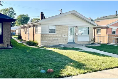 9562 S Green Street, Chicago, IL 60643 - Photo 1