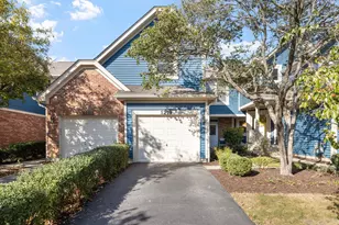 1219 Tennyson Ln, Naperville, IL 60540 - Photo 1