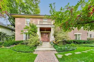 547 Jackson Ave, River Forest, IL 60305 - Photo 1