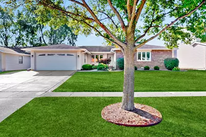 1517 White Trail, Elk Grove Village, IL 60007 - Photo 1