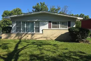 220 N Park Dr, Glenwood, IL 60425 - Photo 1