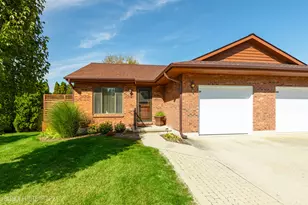 6211 Maple St, Marengo, IL 60152 - Photo 1