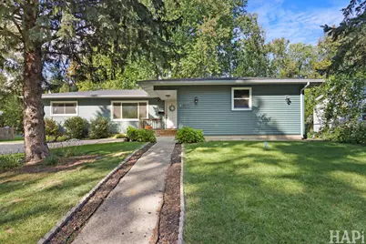 4604 Sussex Drive, McHenry, IL 60050 - Photo 1