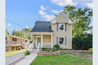 26 S 13th Street, Saint Charles, IL 60174 - Photo 1