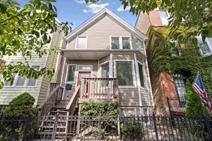 1134 W Addison St, Chicago, IL 60613 - Photo 1