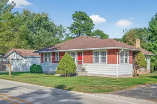 27569 N Beech St, Island Lake, IL 60042 - Photo 1