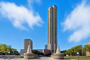 3660 N Lake Shore Dr, Chicago, IL 60613 - Photo 1