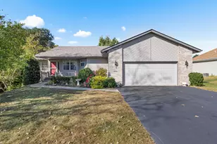 6660 Louden Dr, Loves Park, IL 61111 - Photo 1