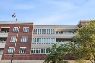 3021 W Armitage Ave, Chicago, IL 60647 - Photo 1